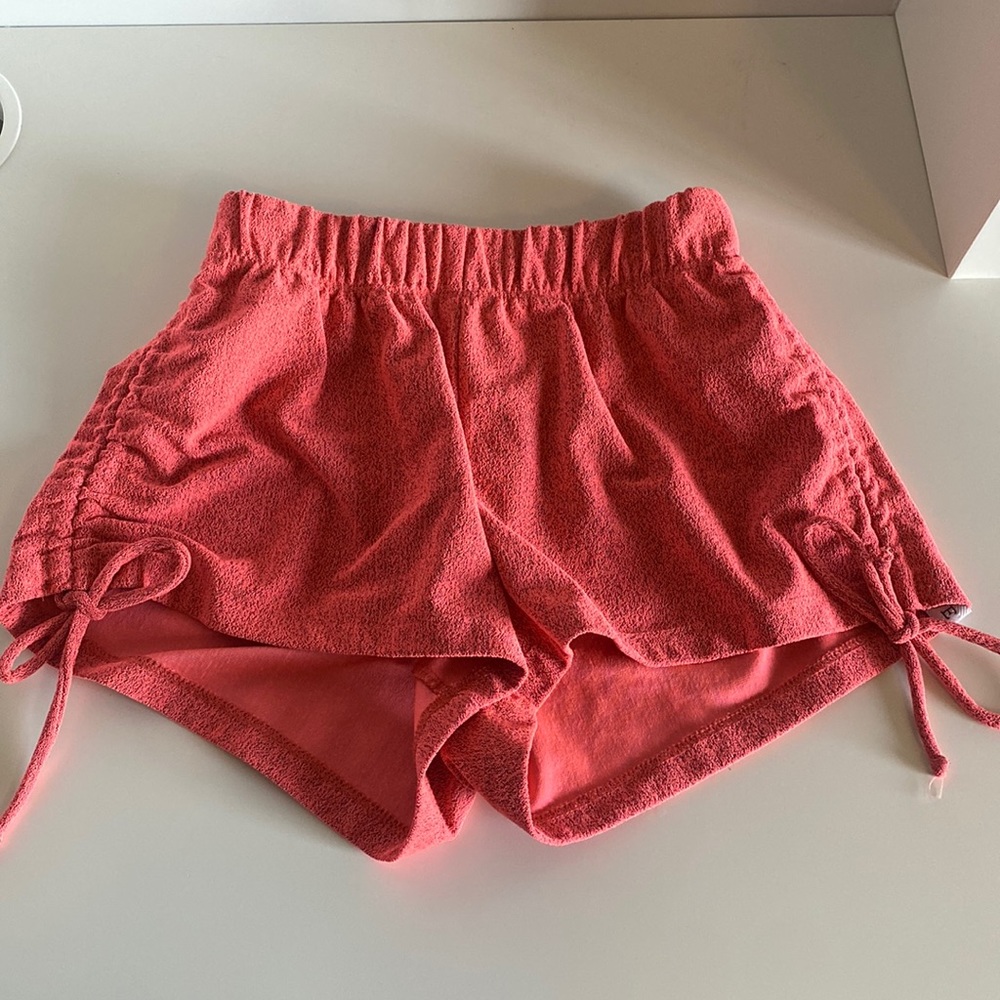 FIVE DANCEWEAR HOT PINK HIGH TIED SHORTS size child large